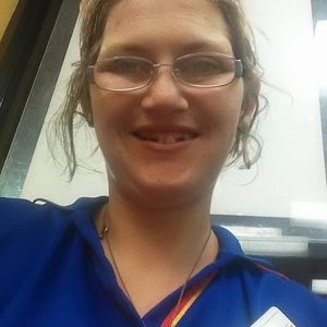 Meet your Posher, Robyn